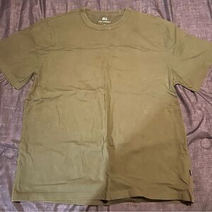 Gildan Men's Short Sleeve T-Shirt in Olive